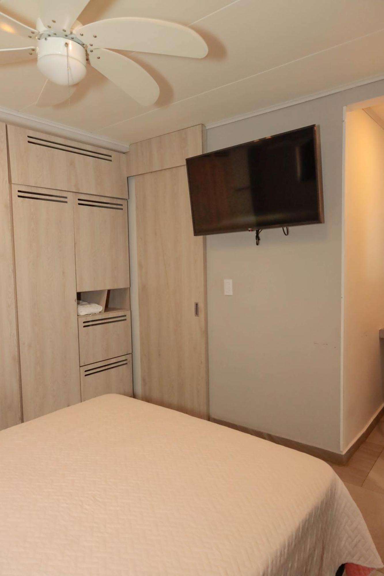 Apartment Waiki Well Located And Modern
